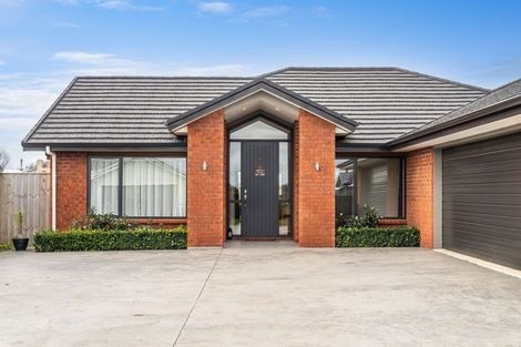 Photo of property in 4 Routhan Way, Carterton, 5713