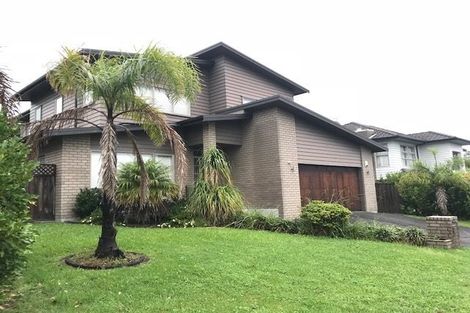 Photo of property in 10 Oak Bark Drive, Schnapper Rock, Auckland, 0632