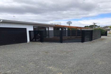 Photo of property in 1/15 Sturrocks Road, Redwood, Christchurch, 8051