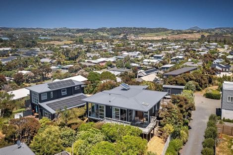 Photo of property in 40 Moir Point Road, Mangawhai Heads, Mangawhai, 0505