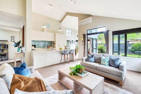 Photo of property in 7 Samuel's Lane, Albany, Auckland, 0632