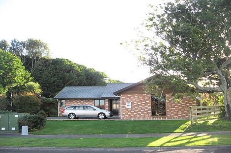 Photo of property in 11 Tararua Crescent, Otaki, 5512
