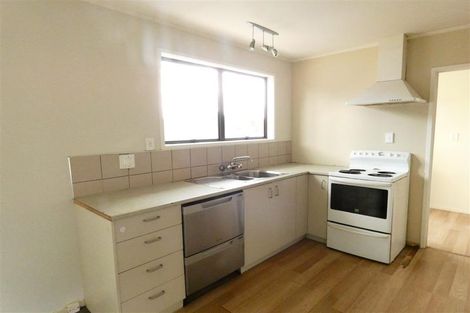 Photo of property in 19 Virgo Place, Glen Eden, Auckland, 0602