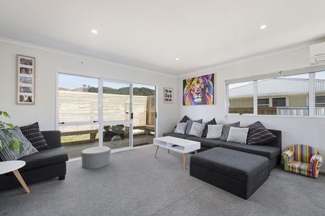 Photo of property in 28c Blenheim Street, Upper Hutt Central, Upper Hutt, 5018