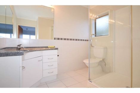 Photo of property in 2 Kemp Road, Kerikeri, 0230