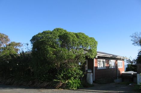 Photo of property in 25 The Track, Plimmerton, Porirua, 5026
