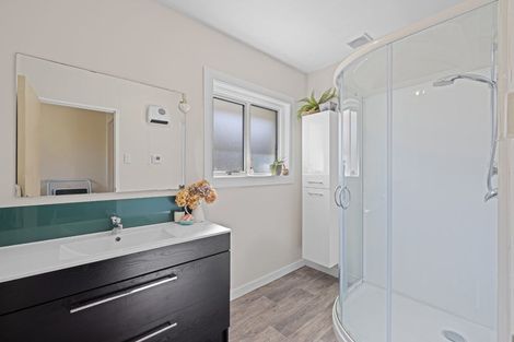 Photo of property in 3 Wallace Street, Bryndwr, Christchurch, 8053