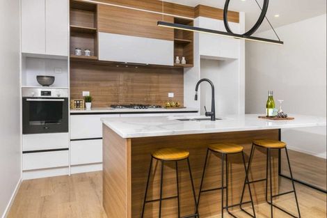 Photo of property in 60 Schoolside Road, Kumeu, 0810