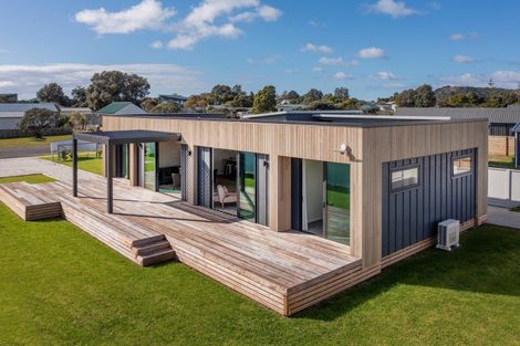 Photo of property in 305 Matarangi Drive, Matarangi, Whitianga, 3592