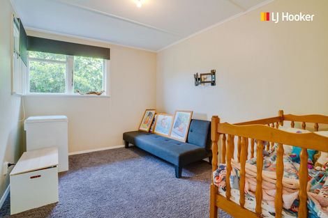 Photo of property in 15 Hanlon Street, Halfway Bush, Dunedin, 9010