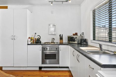 Photo of property in 193 Te Rangitautahanga Road, Turangi, 3334