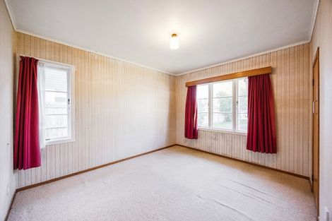 Photo of property in 116 Kervil Avenue, Te Atatu Peninsula, Auckland, 0610