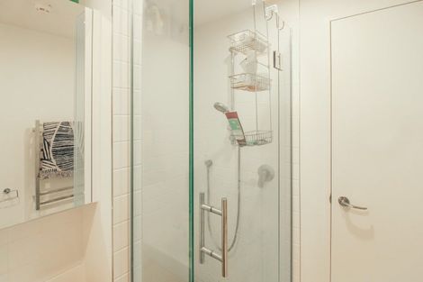 Photo of property in Pinnacle Apartments, E602/160 Victoria Street, Te Aro, Wellington, 6011