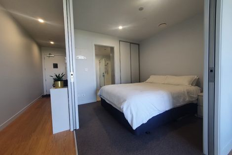 Photo of property in Frank Sargeson Apts, 106/80 Anzac Street, Takapuna, Auckland, 0622