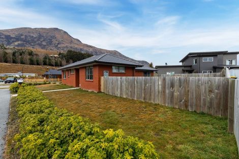 Photo of property in 73 Risinghurst Terrace, Lower Shotover, Queenstown, 9304