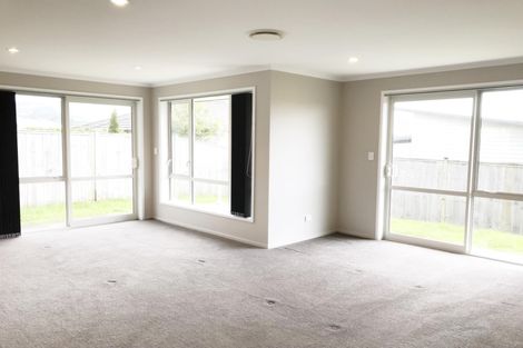 Photo of property in 9 Mcneish Place, Pokeno, 2402