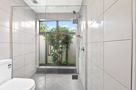 Photo of property in 8 Rapallo Place, Farm Cove, Auckland, 2012