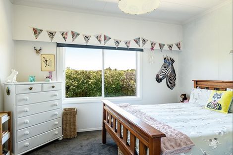 Photo of property in 17 Goddard Road, Tasman, Upper Moutere, 7173