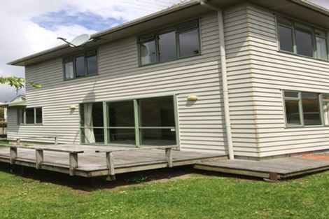 Photo of property in 14 Ryburn Road, Mount Wellington, Auckland, 1062