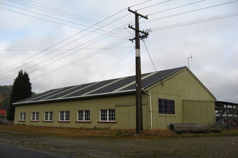 Photo of property in 4 Bridge Street, Reefton, 7830