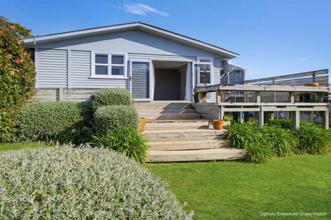 Photo of property in 5 Mayfair Place, Westown, New Plymouth, 4310