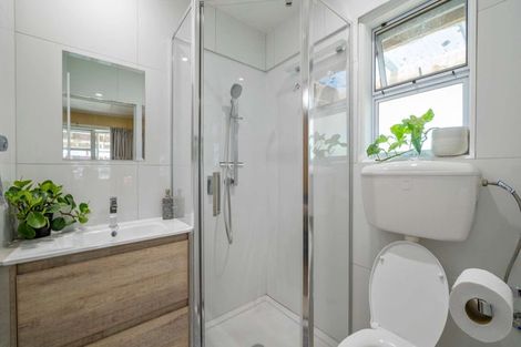 Photo of property in 70 Tapuihikitia Road, Te Karaka, 4094