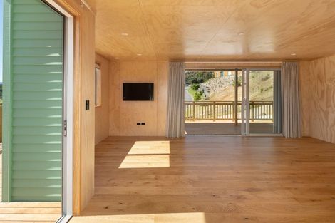 Photo of property in 2 Bell Bird Rise, Picton, 7220