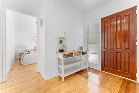 Photo of property in 146 Pooks Road, Swanson, Auckland, 0612