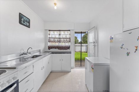Photo of property in 2/79 Mangere Road, Otahuhu, Auckland, 1062