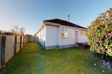 Photo of property in 4a Warwick Place, Awapuni, Palmerston North, 4412