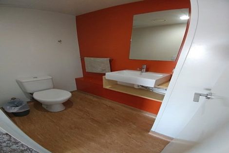 Photo of property in Empire Apartments, 1325/21 Whitaker Place, Grafton, Auckland, 1010