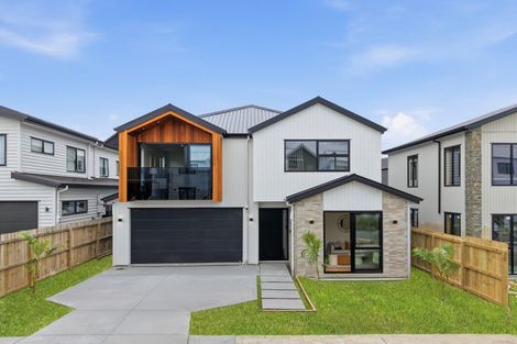 Photo of property in 6 Pukeko Road, Hobsonville, 0616