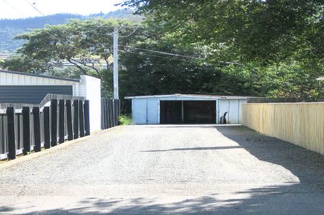 Photo of property in 122 Mcleod Street, Elderslea, Upper Hutt, 5018