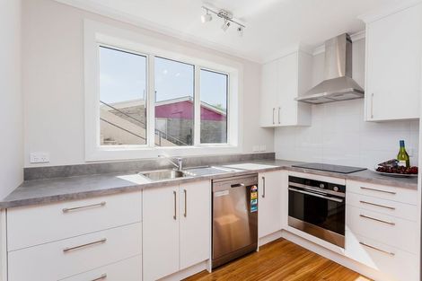 Photo of property in 6/13 Prince Albert Road, Saint Kilda, Dunedin, 9012