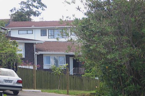 Photo of property in 2/6 Braund Place, Glenfield, Auckland, 0629