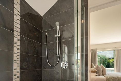 Photo of property in 6 Ross Place, Northwood, Christchurch, 8051