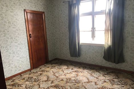 Photo of property in 106 Shamrock Street, Takaro, Palmerston North, 4412