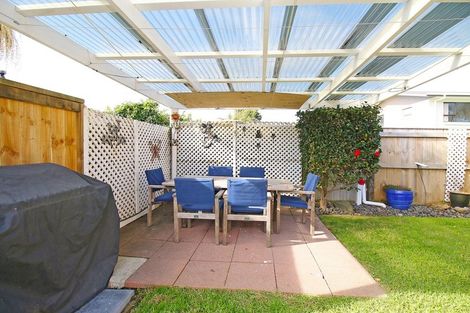 Photo of property in 8a Moorea Place, Mount Maunganui, 3116