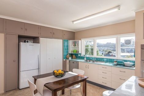 Photo of property in 169 Broderick Road, Johnsonville, Wellington, 6037