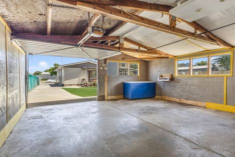 Photo of property in 12 Tasman Street, Havelock North, 4130