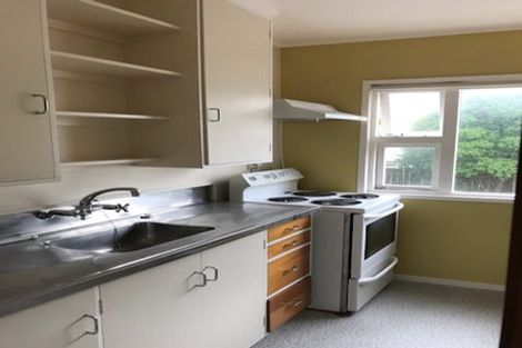 Photo of property in 2/2 Scarborough Terrace, Mount Victoria, Wellington, 6011