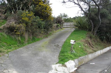Photo of property in 47 Karaka Street, Wainuiomata, Lower Hutt, 5014