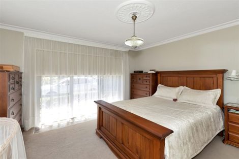 Photo of property in 219 Main North Road, Redwood, Christchurch, 8051