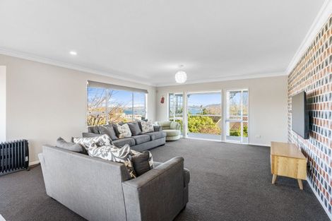 Photo of property in 4 Ingle Avenue, Waipahihi, Taupo, 3330