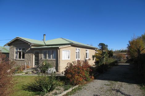 Photo of property in 3 Plunket Street, Omakau, 9376