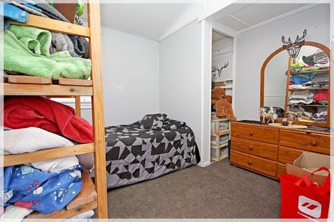 Photo of property in 10 Nelson Street, Foxton Beach, Foxton, 4815