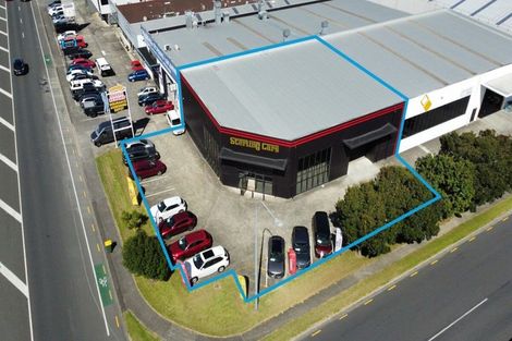 Photo of property in 1/221 Great South Road, Takanini, Drury, 2112