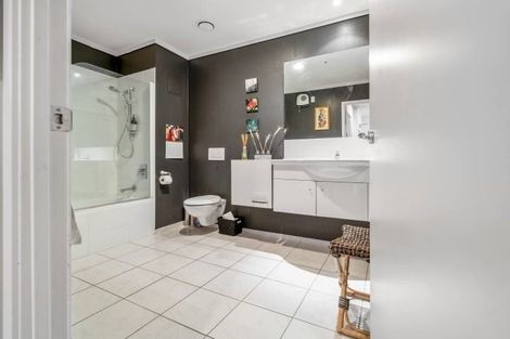 Photo of property in 12/72e Devonport Road, Tauranga, 3110