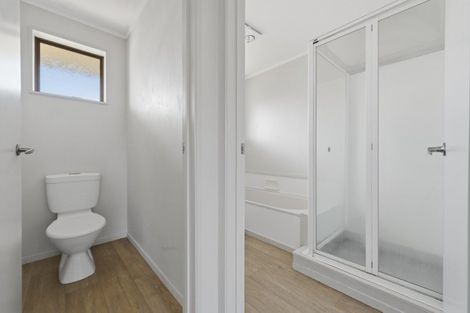 Photo of property in 402a Ngatai Road, Bellevue, Tauranga, 3110