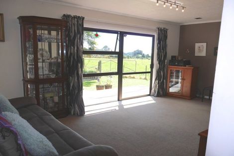 Photo of property in 59 Alfred Road, Egmont Village, New Plymouth, 4371